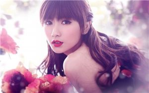 美美哒免费高清影院在线观看6福利版:具有非常优质的视频与功能的手机软件,带来全新的美女视频-52KMS